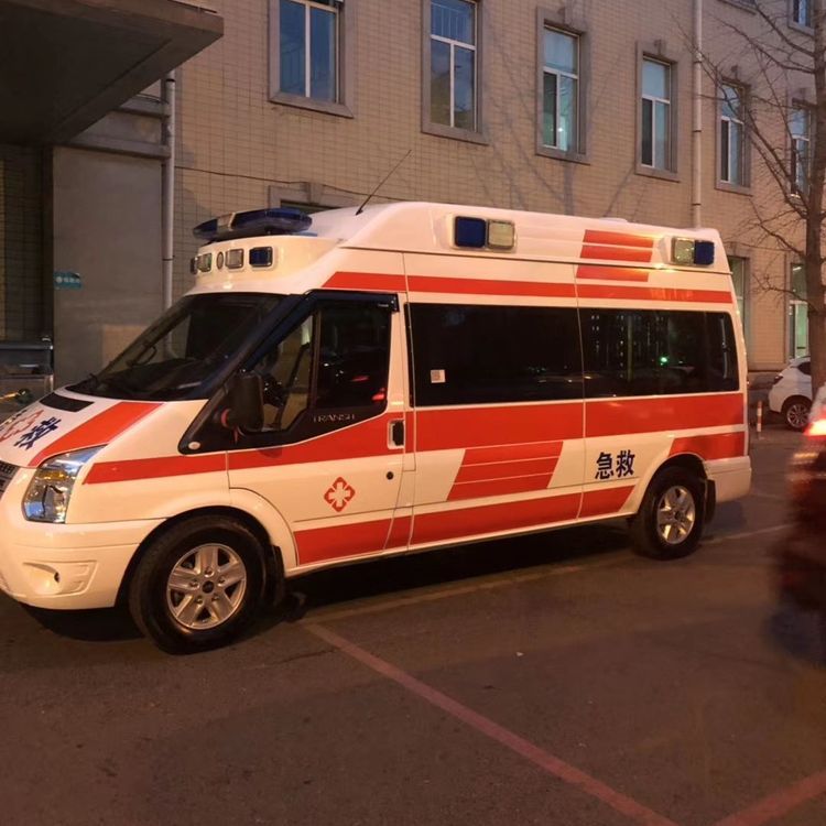 峨边夜间租赁救护车护送病人转院：安全转运的 8 大核心注意事项